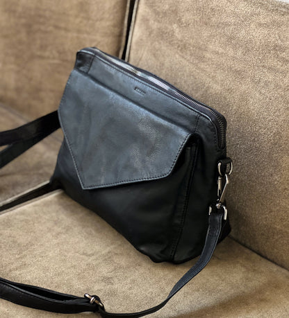 Treats Dara Soft Bags Black