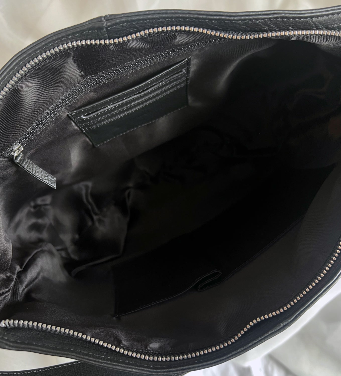 Treats Gianna Upvote Bags Black