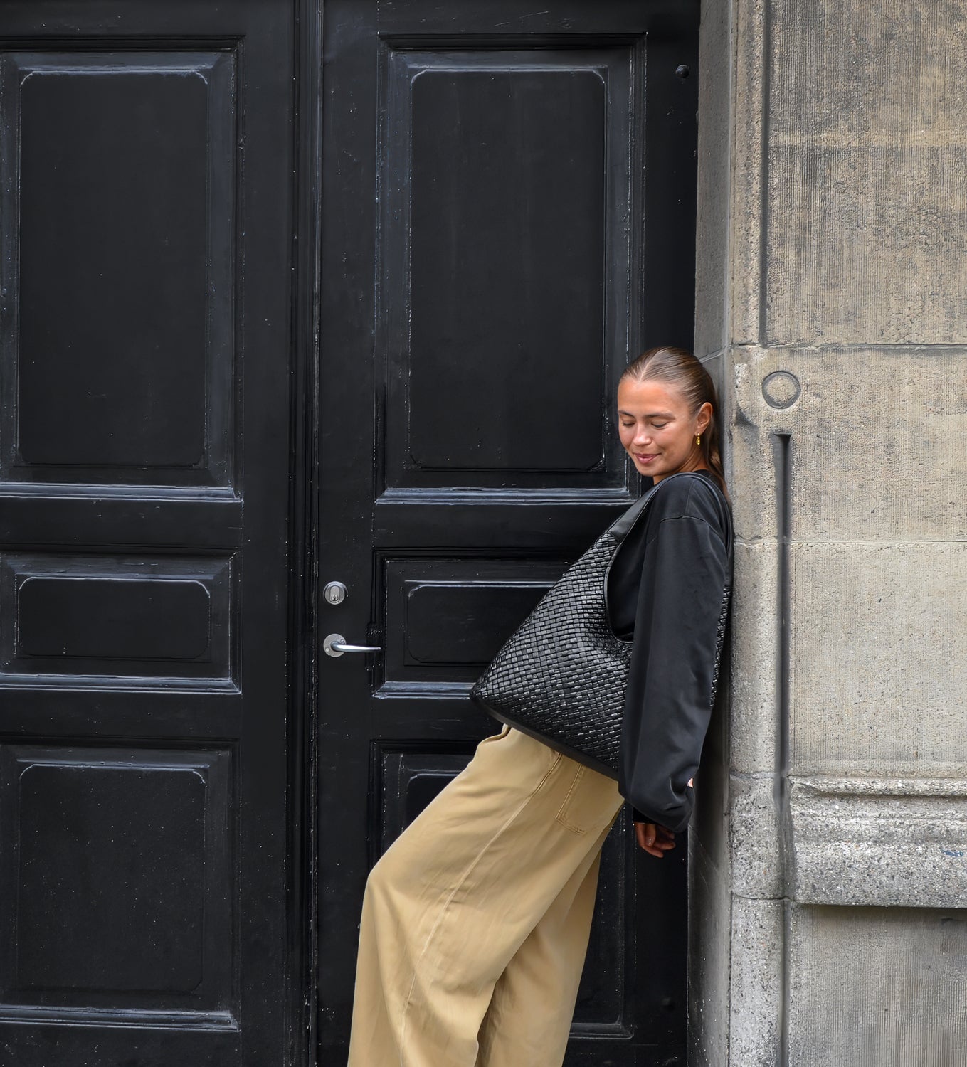 Treats Raven Bags Black