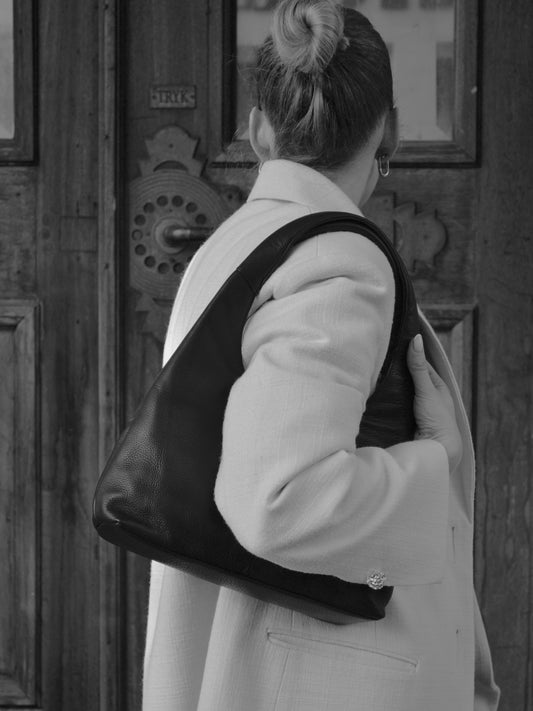 Treats Robin Bags Black